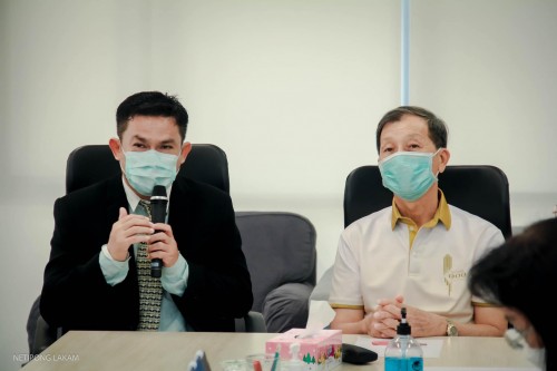 วันพุธ ที่ 23 มีนาคม 2565 เวลา 10.00 น. เทศบาลเมืองร้อยเอ็ด นำโดย นายเรืองรัตน์ รัตนโภคาสถิต รองนายกเทศมนตรีเมืองร้อยเอ็ดให้การต้อนรับ คณะผู้พิพากษาพร้อมด้วยหัวหน้าศาลจังหวัดร้อยเอ็ด และคณะ เยี่ยมชม และรับฟังบรรยาย ณ หอโหวด ๑๐๑ วันพุธ ที่ 23 มีนาคม 2565 เวลา 10.00 น. เทศบาลเมืองร้อยเอ็ด นำโดย นายเรืองรัตน์ รัตนโภคาสถิต รองนายกเทศมนตรีเมืองร้อยเอ็ดให้การต้อนรับ คณะผู้พิพากษาพร้อมด้วยหัวหน้าศาลจังหวัดร้อยเอ็ด และคณะ เยี่ยมชม และรับฟังบรรยาย ณ หอโหวด ๑๐๑